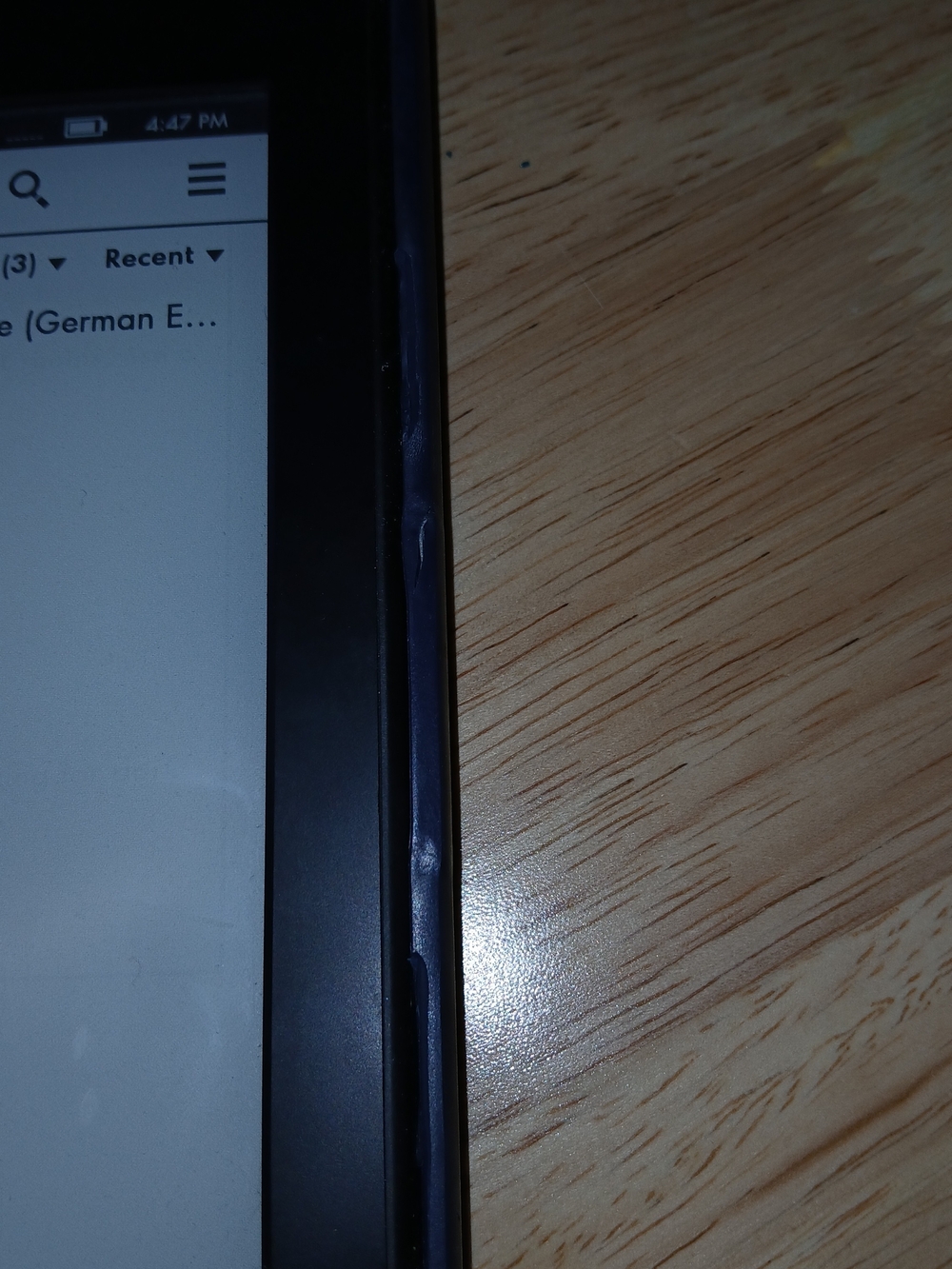 Amazon Kindle Black 5th Gen. e-Reader with Navy Blue Fabric Cover - Picture 13 of 16